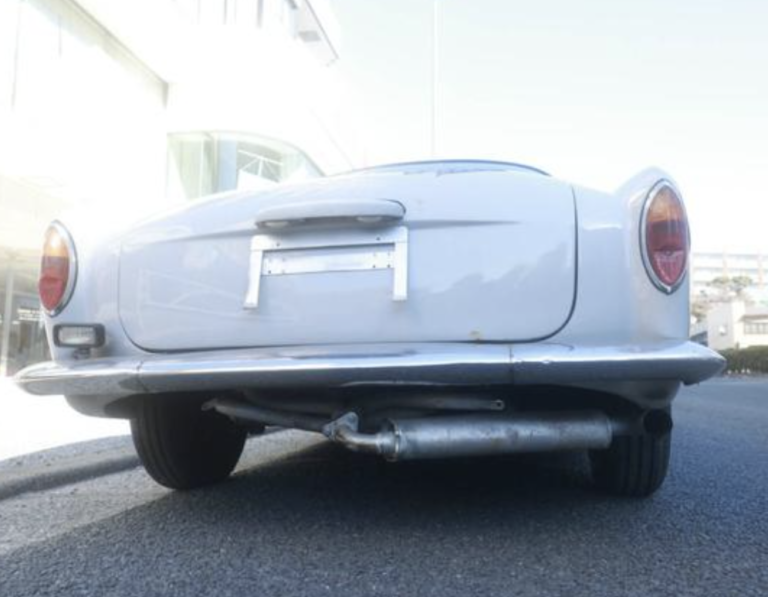 1969年式カルマンギア ヤナセ物右ハンドル